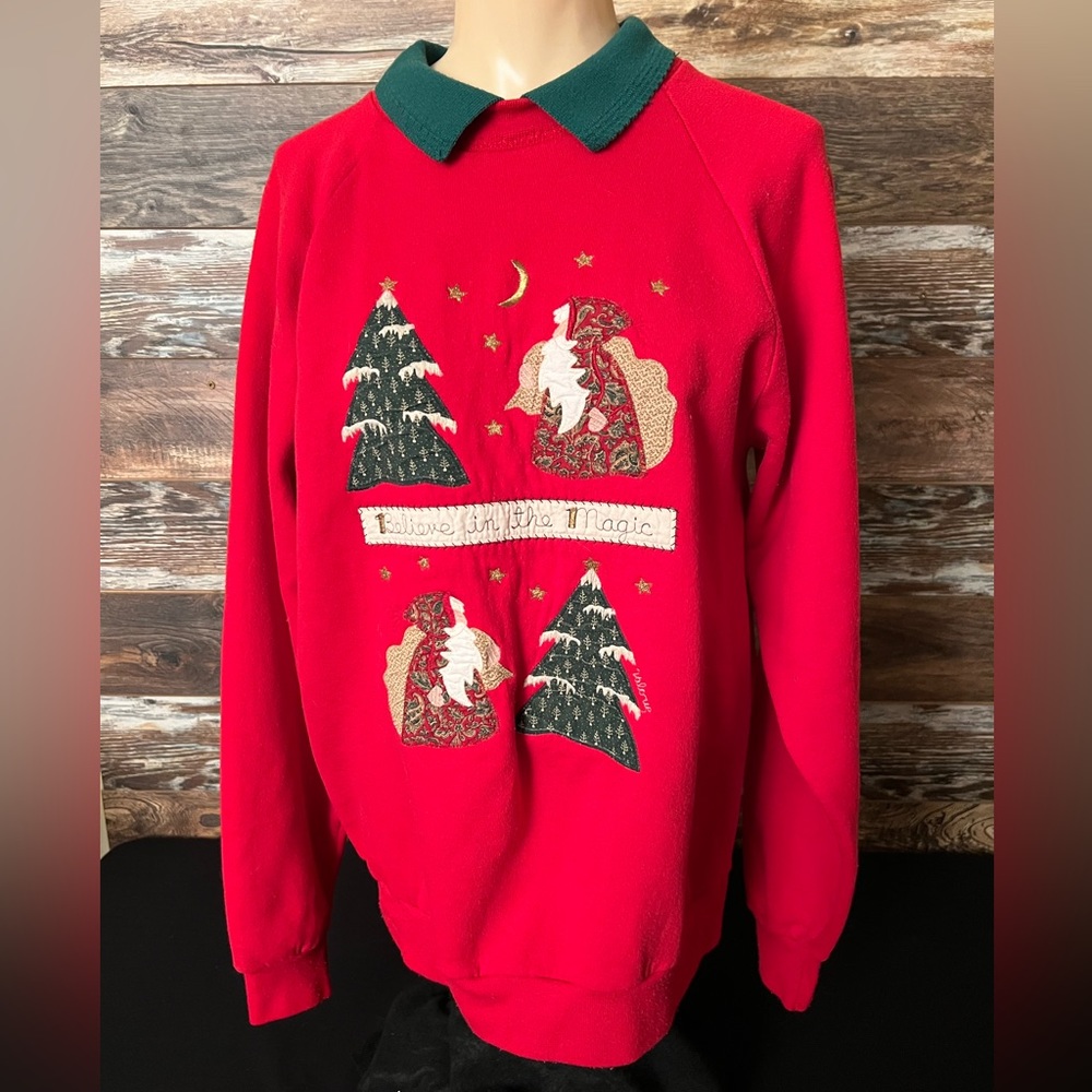 VTG Valorie's Folk Art Applique Sweatshirt Size Large Christmas Themed Santa USA